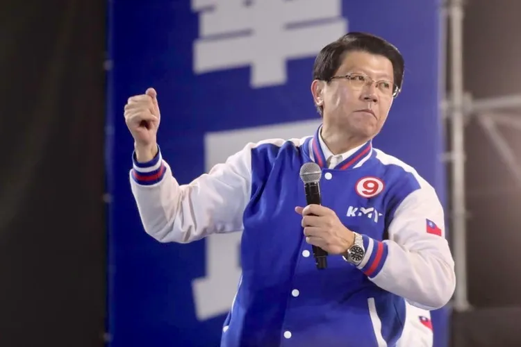 謝龍介歷經3次立委、1次市長失利後，終於當選立委順利進入立法院。資料照片，林林攝