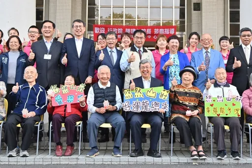 長照預算876億！陳建仁盼地方跟中央合作　營造長者享晚年的友善環境