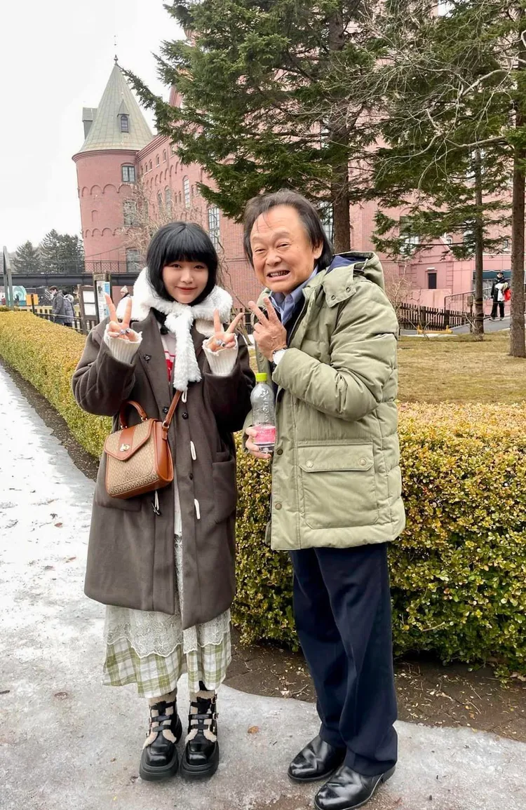 不少民眾要求合照。翻攝王世堅臉書