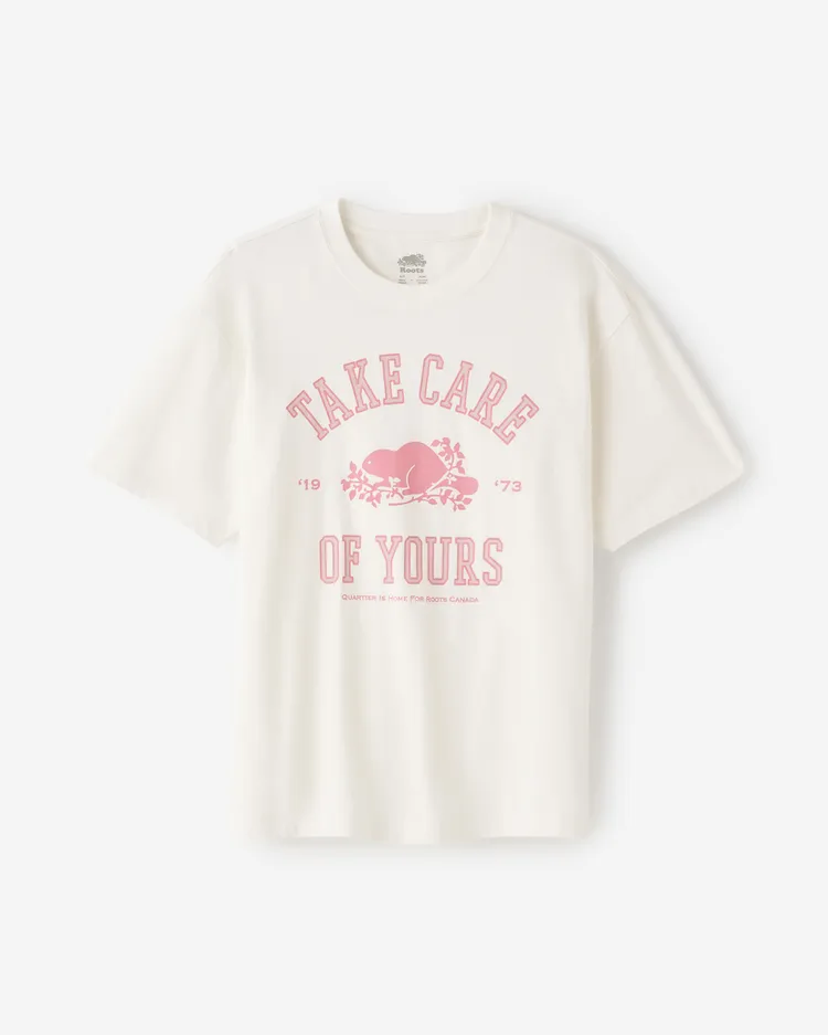 Roots x QUARTIER IS HOME‘LOVE’聯名系列短袖T，1880元。品牌提供