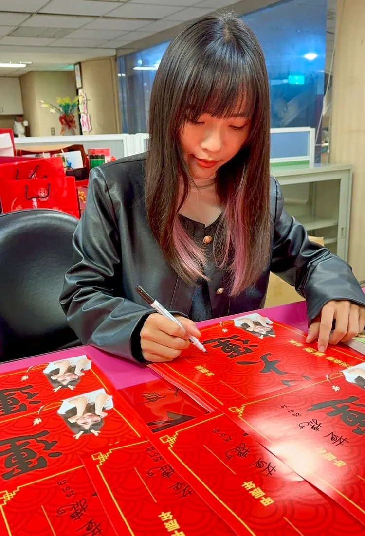 黃捷說，未來在立法院她將著重青年關注的世代正義。黃捷服務處提供