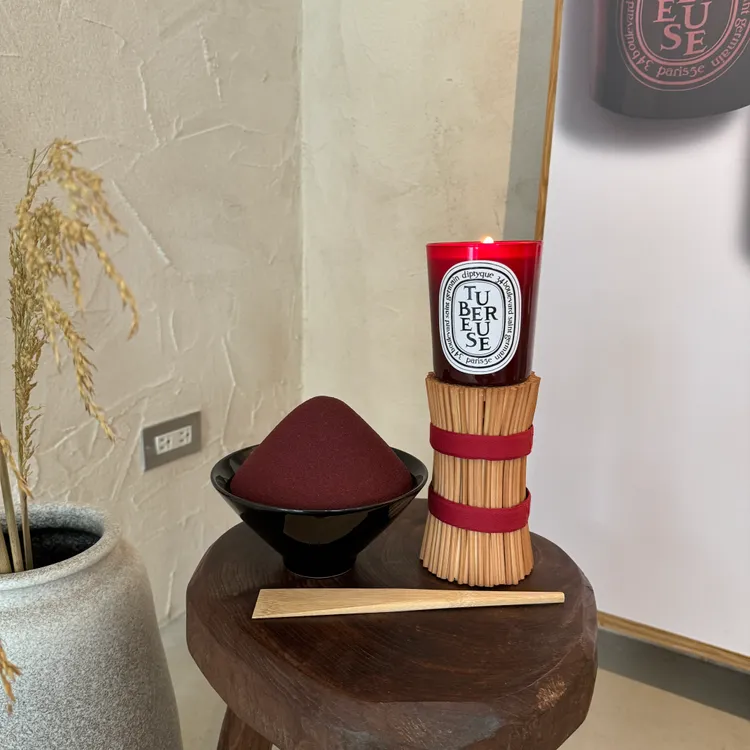 系列香氛蠟燭。張家玲攝