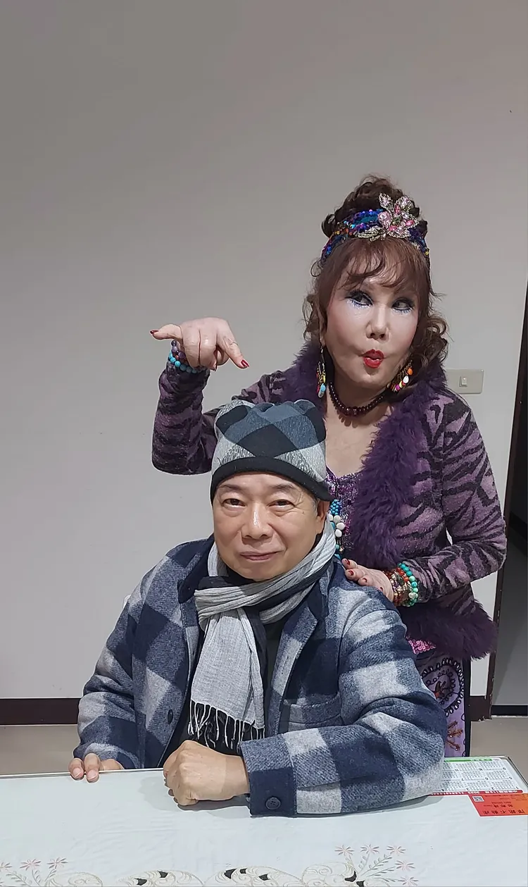 澎澎在廖峻陷風暴後，不擔心被影響反而持續和他互動。翻攝自「廖峻澎澎粉噗團」粉絲團