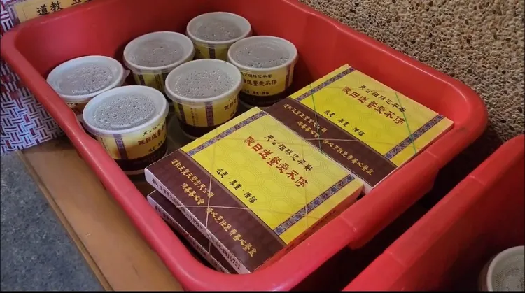 愛心餐盒。善心會提供