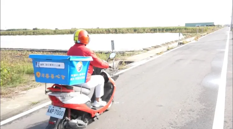 廟方發起「假日送餐愛不停」。善心會提供