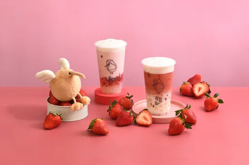 草莓控警报!发发「踏雪寻莓」粉嫩来袭 指定饮品2月免费加料