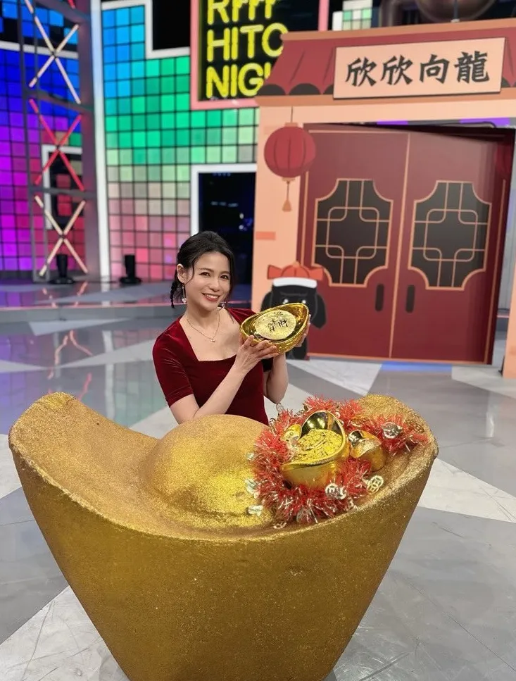 蘿莉塔說媽媽超會幫女兒治裝。翻攝蘿莉塔IG