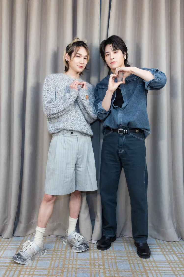 KENTA（左）出書，希望幫助有偶像夢的人。ON INN ASIA提供