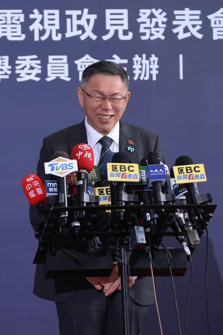 朱立倫大學跟柯文哲同一屆。資料照片