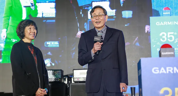 高民環董事長捐贈母校2000萬美元為台灣留才攬才，同時每年投入數千萬經費透過仰望教育基金會推動國高中扶助計劃。業者提供