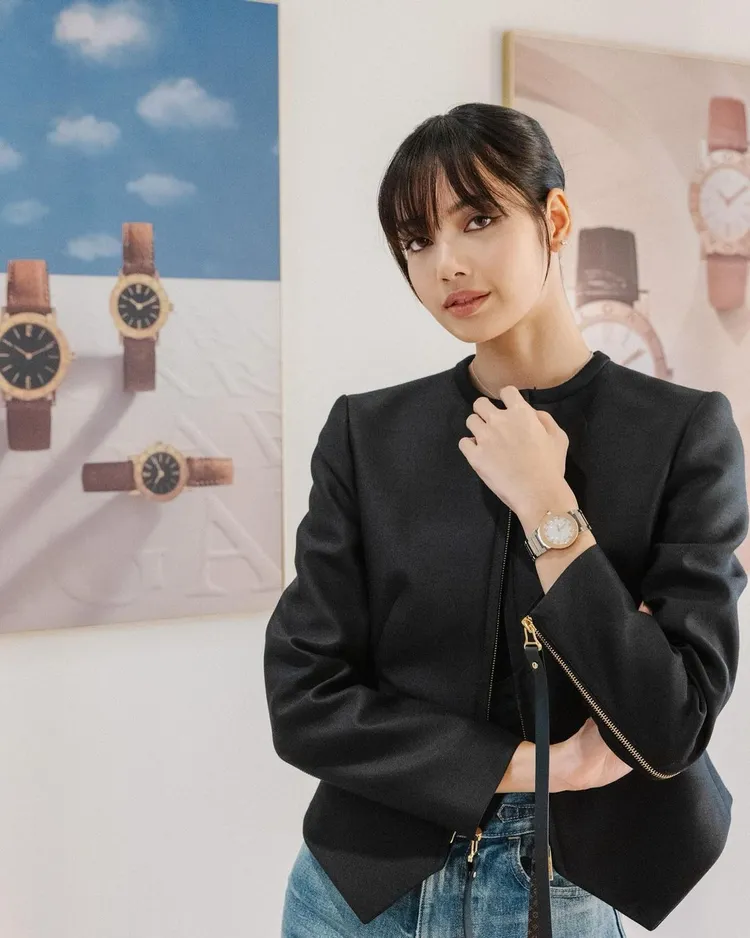 Lisa驚喜現身「LVMH Watch Week」錶展會場。翻攝Lisa IG