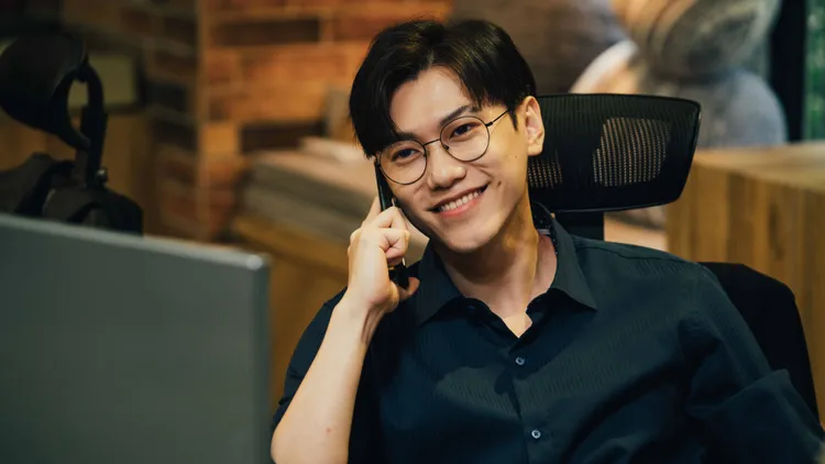 邱宇辰飾演哥哥魏謙。結果娛樂提供