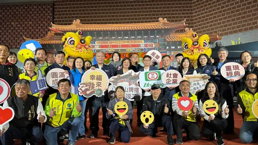 落實在地關懷　黑松捐贈300萬修繕八卦山牌樓完工