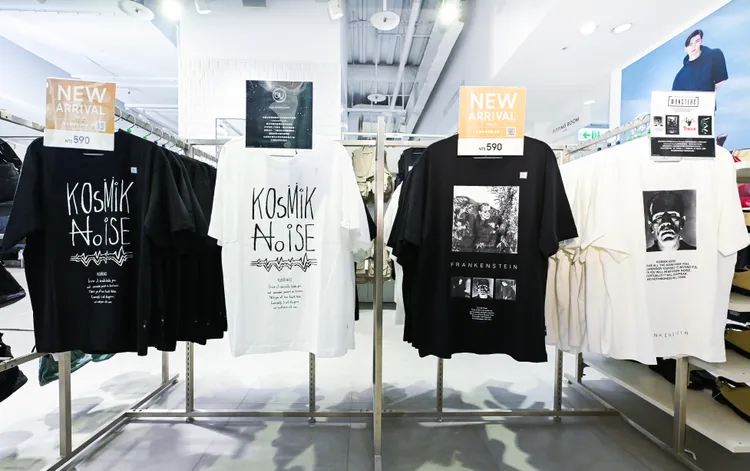 與電影「環球怪物聯盟(Universal Monsters)」進行三方合作。品牌提供