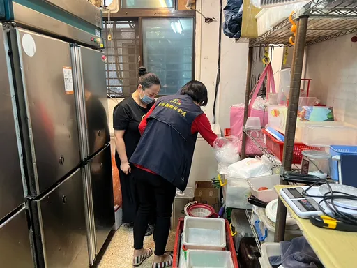 司馬庫斯旅遊團13人中毒 台中2業者遭令停業改善