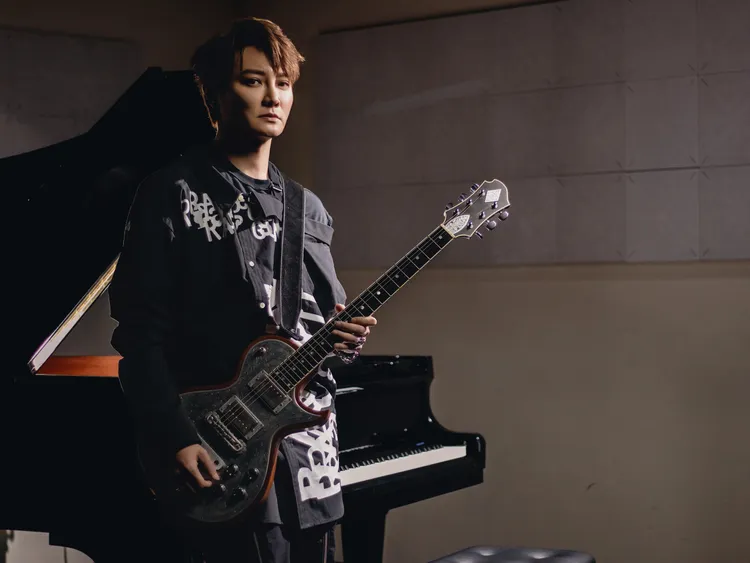 阿沁從去年就開始籌備出道20周年紀念專輯。晴空未來音樂提供