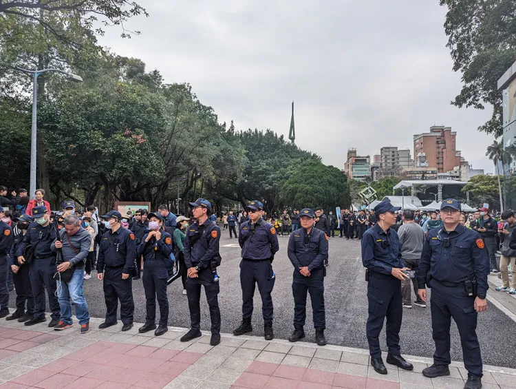 追思會現場出動200名警力維安。蘇柏銓攝