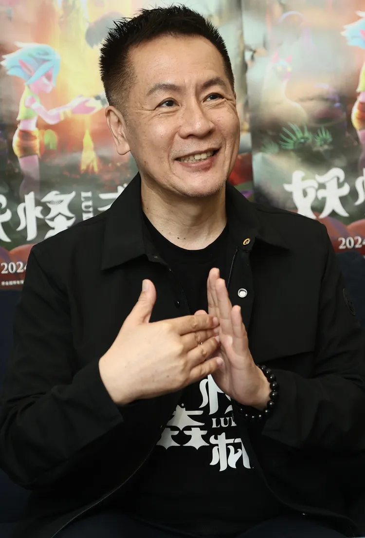 王世偉自曝常被投資人勸別拍。彭欣偉攝