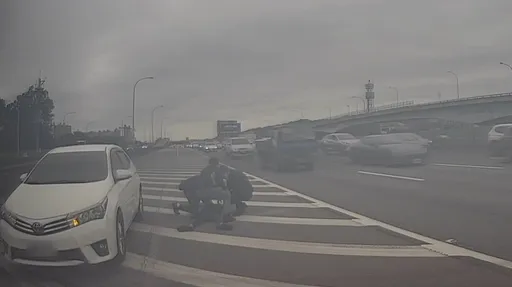 台中男偷車北上約妹子吃早餐 還盜刷「儲值交友軟體」!國道遭警逮捕