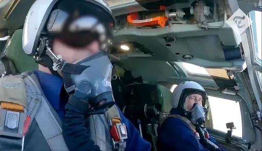 普丁火大了！親駕可載核彈轟炸機　恫嚇+為下月造勢宣示意味濃