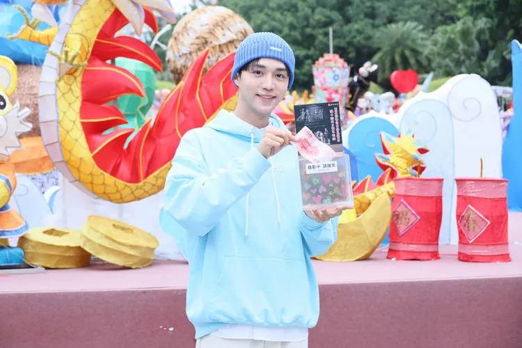 BL劇演員石承泫首次接演舞台劇，挑戰又要演戲，還要唱歌跳舞。紅心字會提供