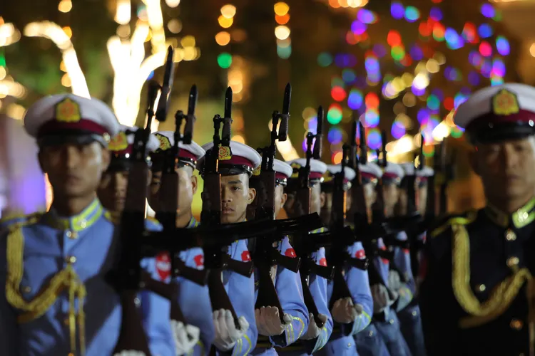 緬甸上周一（2/12）在奈比都慶祝聯邦節。美聯社