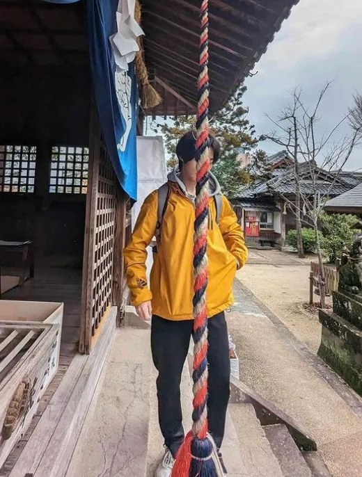 「德德」最後一張照片讓人驚呆，帥氣臉龐完全被擋。翻攝德德IG