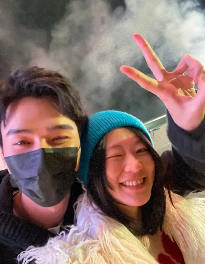 黃璐被罵到刪照。翻攝黃璐微博