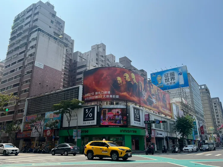 郡都集團在今明2年總銷約200億元，未來將多角化佈局，集團分成建設與紡織事業體。葉家銘攝