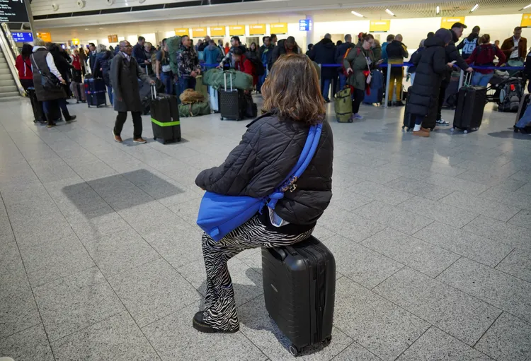 法蘭克福機場受影響的旅客。路透社