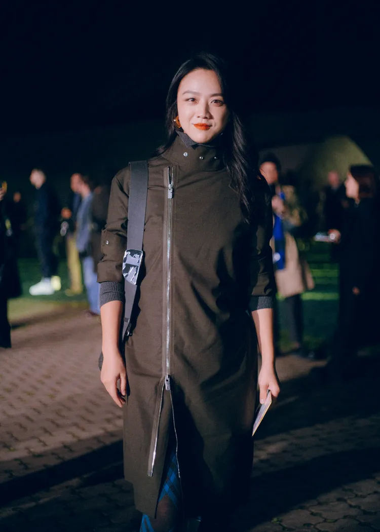 湯唯穿搭相當有造型感。品牌提供