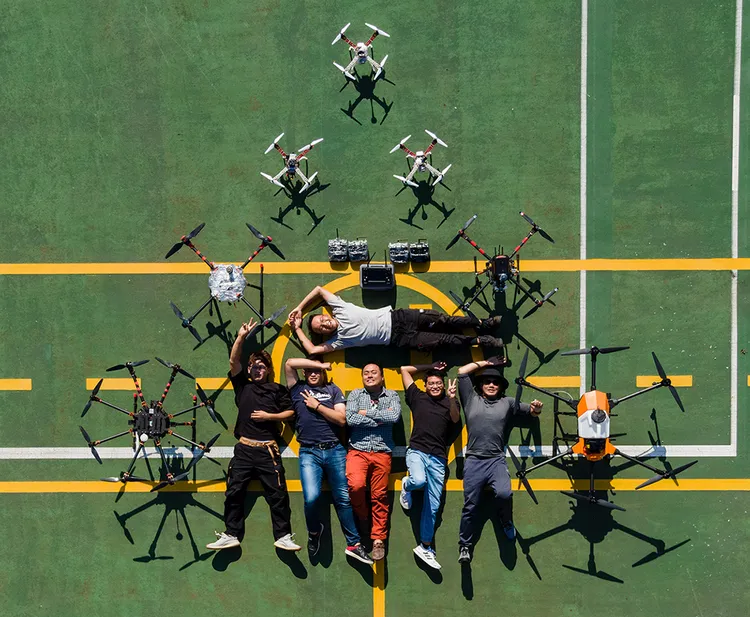 華梵大學設有無人機國家考場與考照培訓課程。華梵大學提供