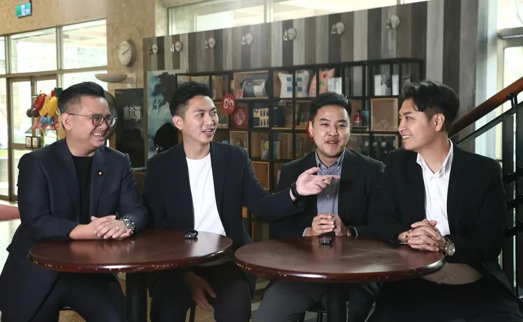 台中F4感情佳，更自爆彼此選舉期間是「晚上互聽洗澡聲」的關係。彭欣偉攝