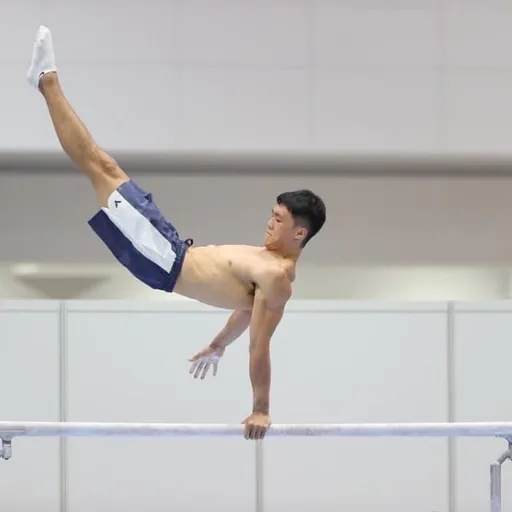 「亞洲貓王」唐嘉鴻復活!拚進世界盃開羅站男子單槓決賽