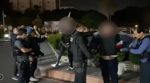 西門町幫妹子慶生變街頭駁火4人中彈！　警逮5嫌扣3槍