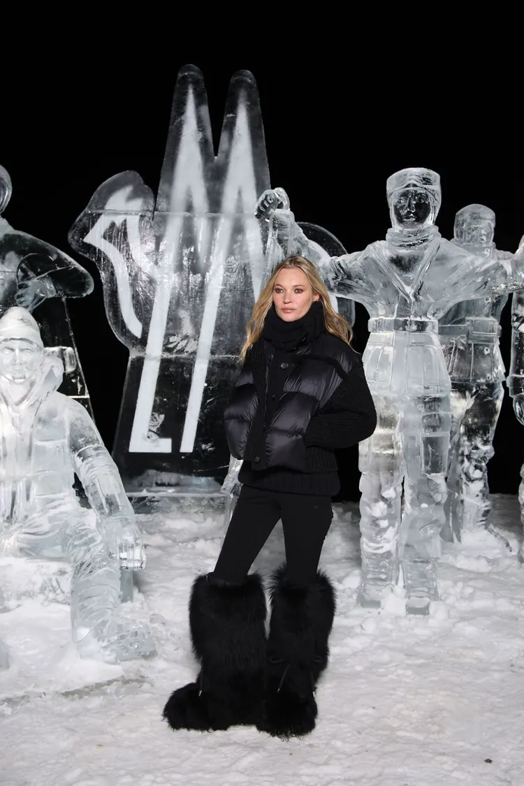 超模Kate Moss出席MONCLER Grenoble 2024秋冬系列發布會。品牌提供