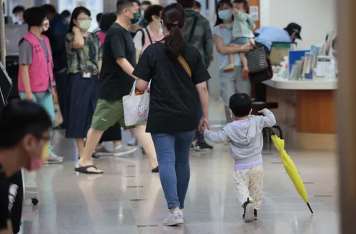 流感反复高烧！台中一周5起家庭群聚　肠病毒开始蠢蠢欲动