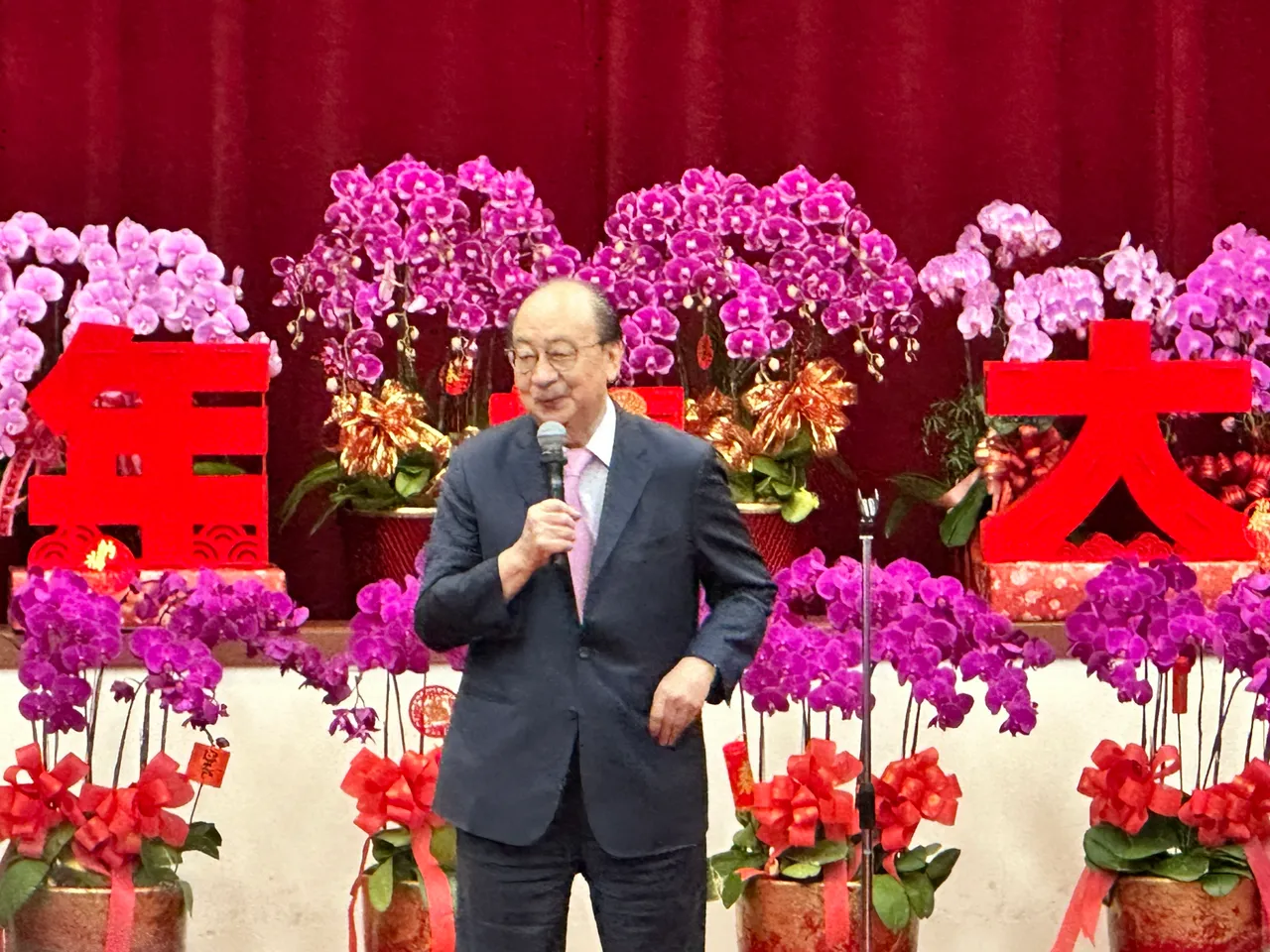 柯建銘致詞。潘袁詩羽攝