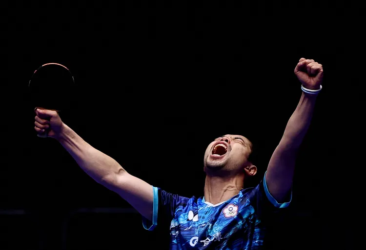 莊智淵帶領中華隊在南韓釜山參加世界桌球團體錦標賽；圖為昨天對德國戰。路透社