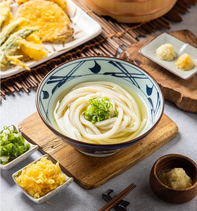 丸亀製麵湯烏龍麵10元。業者提供