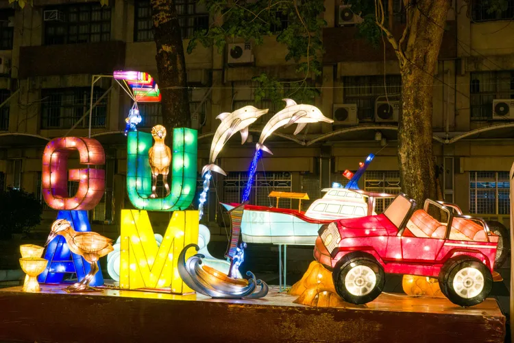 關島花燈。北市觀傳局提供