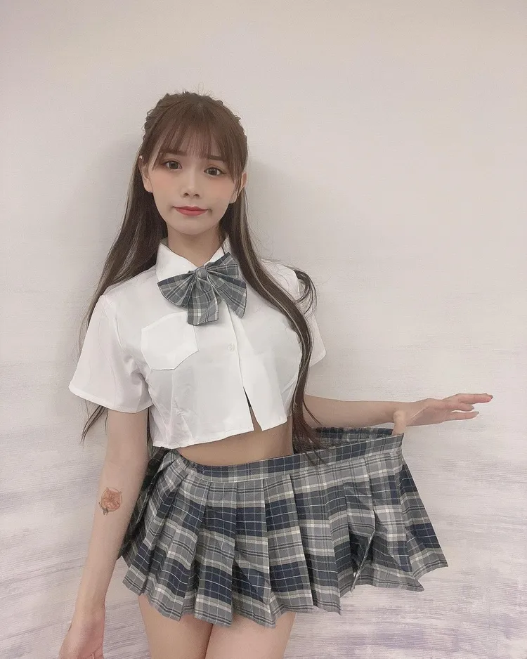 翻攝《c.0214》的IG