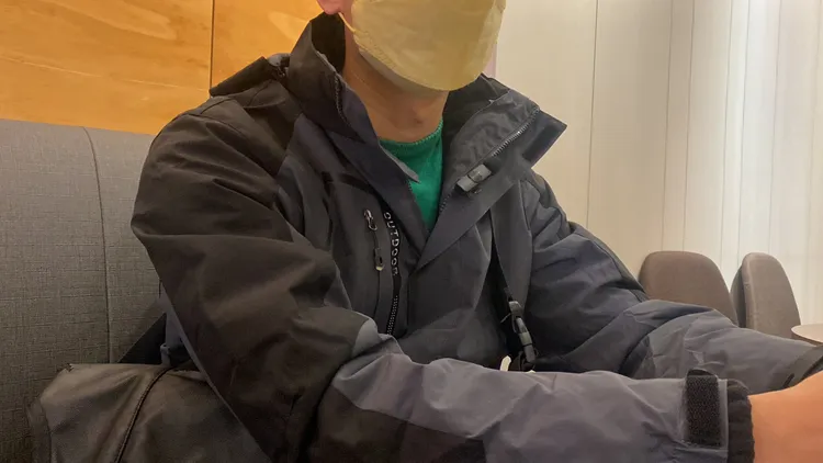 三寶爸受訪道盡無奈。王志弘攝