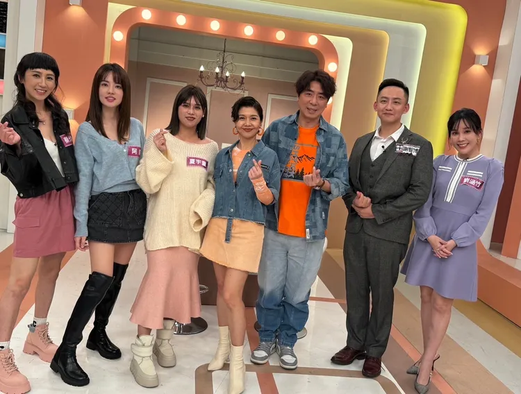 《姊妹亮起來》談劈腿經驗。民視提供