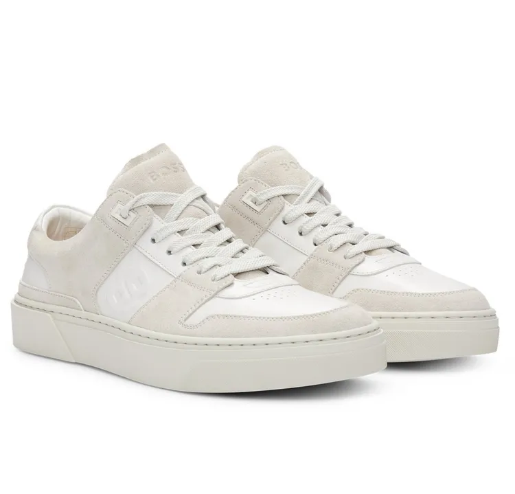 Double B白色皮革運動鞋，1萬5400元。品牌提供