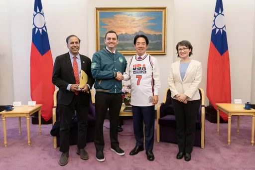 美國會議員相繼訪台 學者:公開展現保護台灣承諾