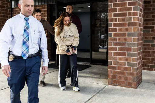 女法官竟是恐怖情人!趁前男友熟睡轟他頭 故布疑陣「加工自己動手」