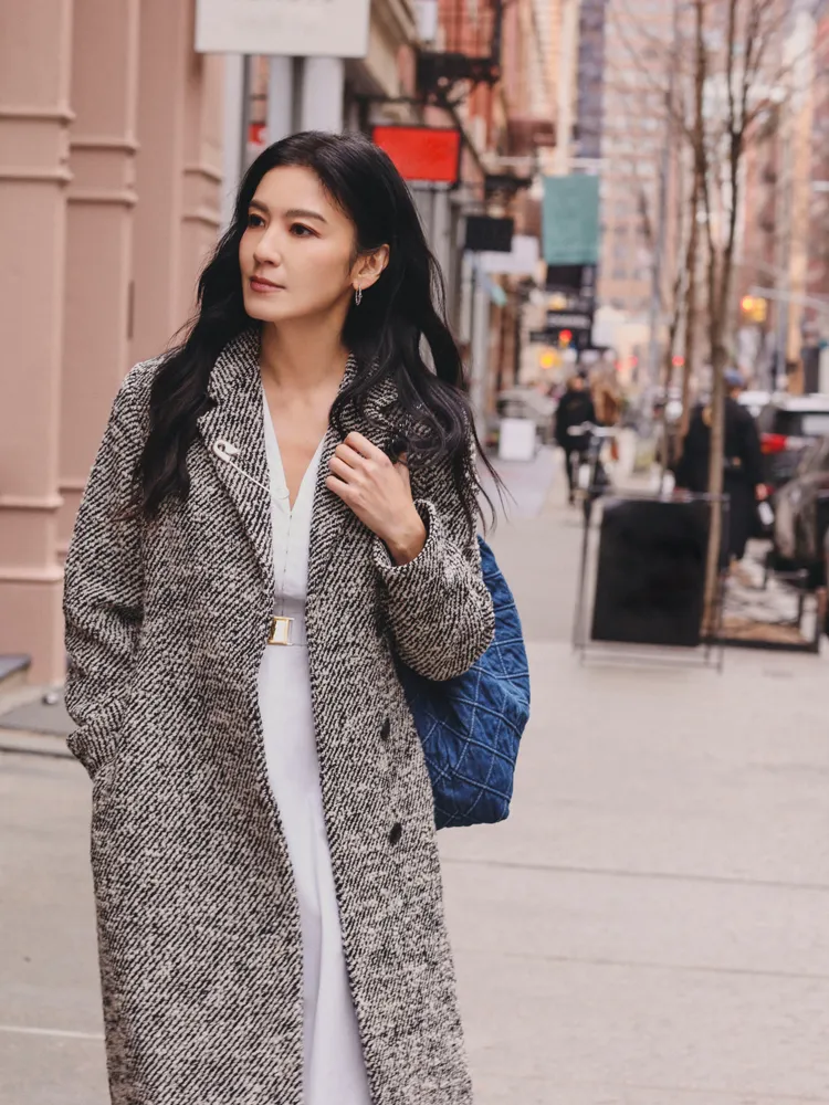 林熙蕾走春走到紐約。喜鵲娛樂提供