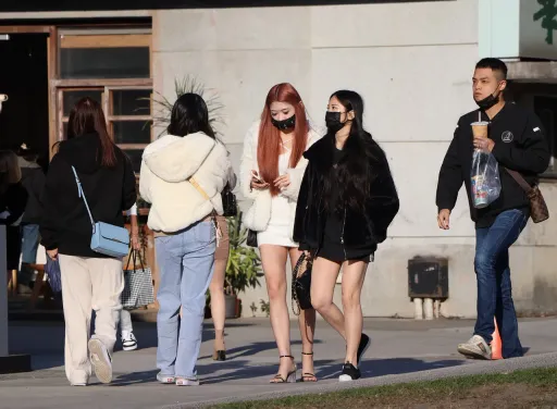 冷過今天!228迎晴暖連2日 下波「乍暖還寒」強烈冷氣團帶雨時間曝