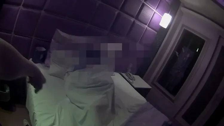 高市刑大攻堅，毒蟲狼狽落網。翻攝畫面